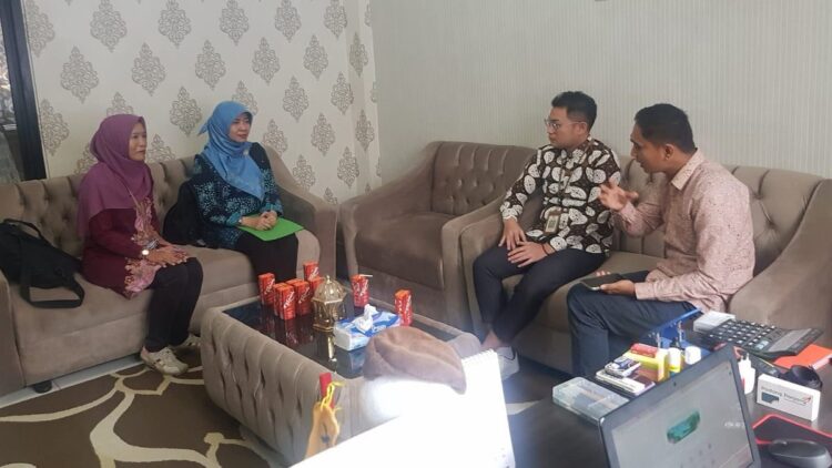 Kemenperin Beri Kuota Gratis Pengurusan Sertifikat Halal untuk IKM di Padang Panjang 1 Sosialisasi pengurusan sertifikat halal untuk IKM di Padang Panjang. (dok. istimewa)