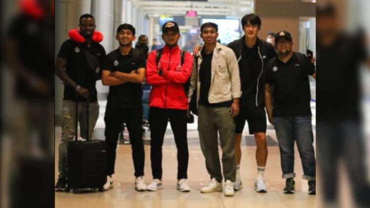 Tim Semen Padang FC sudah sampai di Palembang. (dok. Instagram)