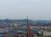 Wako Bukittinggi Minta Warga Waspadai Dampak Buruk Kabut Asap terhadap Kesehatan