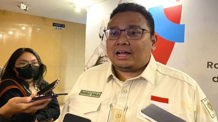 Bawaslu RI Tindaklanjuti Belasan Laporan Rekapitulasi Nasional, Paling Banyak soal Pileg 1 Ketua Bawaslu RI Rahmat Bagja saat memberikan keterangan pers usai menghadiri rapat koordinasi “Pencegahan dan Pengawasan Luar Negeri dalam Pemilu 2024” di Jakarta, Selasa (24/10/2023). ANTARA/Cahya Sari