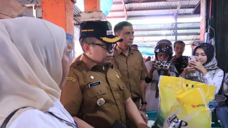 Dapat Bantuan dari Bapanas, Stok Beras di Pasar Payakumbuh Aman 1 Pj Wako Payakumbuh Jasman. Antara/Akmal Saputra