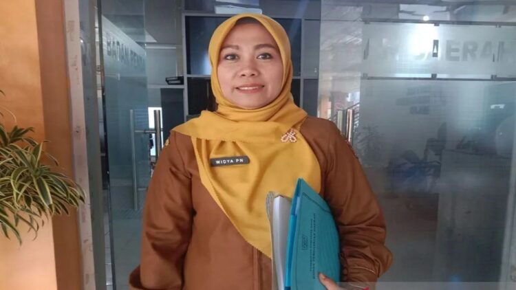 Kejar Target PAD, Pemkab Agam Turunkan Tim Penagihan ke Objek Pajak 1 Sekretaris Badan Pendapatan Daerah Agam Widya Putri Nanda. Dok Antara/Yusrizal