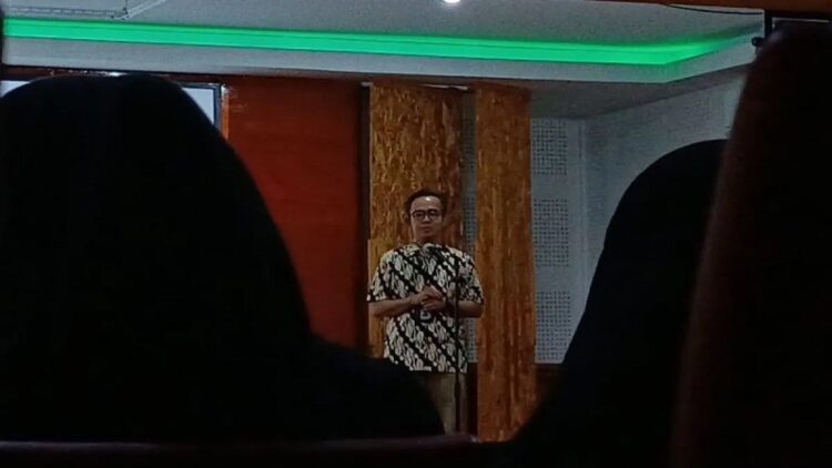 Ketua KPU Kota Padang, Riki Eka Putra. (ANTARA/Miko Elfisha)