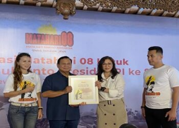 Prabowo Subianto Terima Dukungan Emak-emak dan Milenial dari Relawan Matahari 08 12 Prabowo Subianto Terima Dukungan Emak-emak dan Milenial dari Relawan Matahari 08