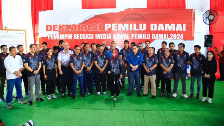 Polri dan Dewan Pers deklarasi Pemilu damai. (dok. Divhumas)