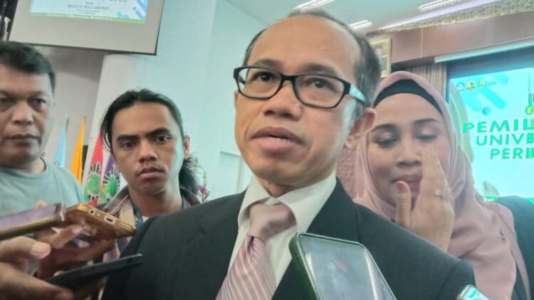 Rektor Unand terpilih periode 2023-2028, Efa Yonnedi. (Foto: Dok. Radarsumbar.com)