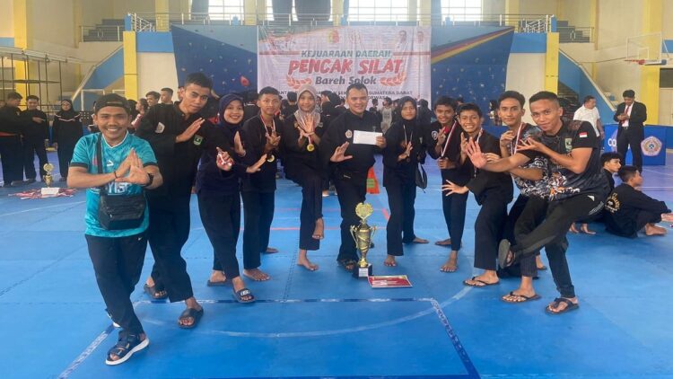 Sakato Semen Padang juara Kejurda Pencak Silat di Solok. (dok. istimewa)
