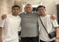 Andre Rosiade bersama menantunya Pratama Arhan dan rekan setimnas Asnawi Mangkualam. (Foto: Dok. Istimewa)