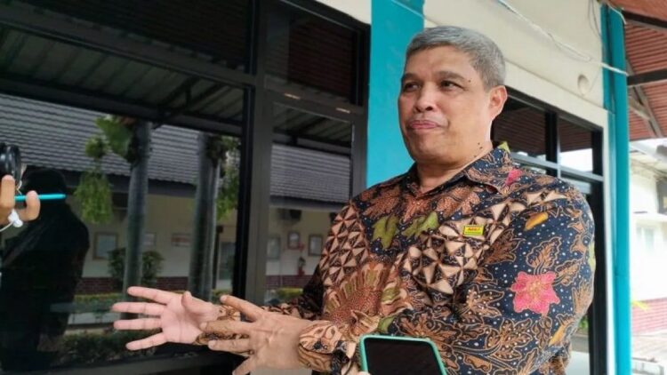 Pemerintah Didorong Maksimalkan Pemanfaatan Energi Matahari 1 Ketua Masyarakat Ketenagalistrikan Indonesia (MKI) Provinsi Sumatera Barat (Sumbar) Insannul Kamil. ANTARA/Muhammad Zulfikar