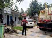 Ratusan Warga Kekeringan, Semen Padang Distribusikan 46.000 Liter Air Bersih