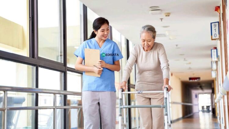 Berobat ke Melaka. (dok. istimewa)