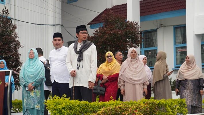 BPKH Puji Eksistensi Perguruan Diniyyah Puteri, Sebut Inspirasi Kampanye Haji Muda 1 Anggota Badan Pelaksana Keuangan dan Haji (BPKH), Harry Alexander memuji eksistensi Perguruan Diniyyah Puteri, Kota Padang Panjang. (Foto: Dok. DDW)