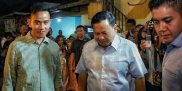 Survei LSI: Prabowo-Gibran 35,9%, Ganjar-Mahfud 26,1%, AMIN 19,6% 8 Survei LSI: Prabowo-Gibran 35,9%, Ganjar-Mahfud 26,1%, AMIN 19,6%