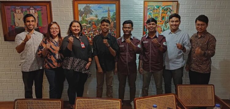 Soal Dugaan Oknum Dosen Cabul di Unand, Ini Kata BEM dan Kemendikbud Ristek 1 Perwakilan BEM KM Unand bertemu dengan Itjen Kemendikbud Ristek. (Foto: Dok. Istimewa)