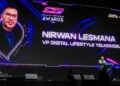VP Digital Lifestyle Telkomsel Nirwan Lesmana mengapresiasi sejumlah insan terbaik di industri games dan esports. (dok. Telkomsel)