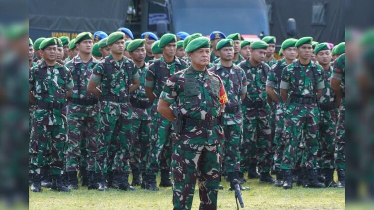 Apel Gelar Kesiapan Pengamanan Pemilu tahun 2024 TNI AD 2023 di Lapangan RTH Imam Bonjol Kota Padang, Rabu pagi (8/11/2023). (Foto: Dok. Diskominfo Padang)