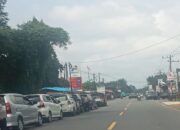 Antre Berjam-jam, Pengendara di Pasbar Keluhkan Sulit Dapat Pertalite di SPBU