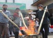 Barang Bukti 61 Perkara Inkracht Dimusnahkan Kejari Bukittinggi