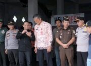 Langgar Aturan, Bawaslu Pariaman Tertibkan Alat Peraga Kampanye