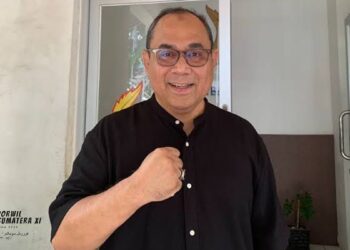 Ketua KONI Sumbar Roni Pahlawan. (dok. istimewa)