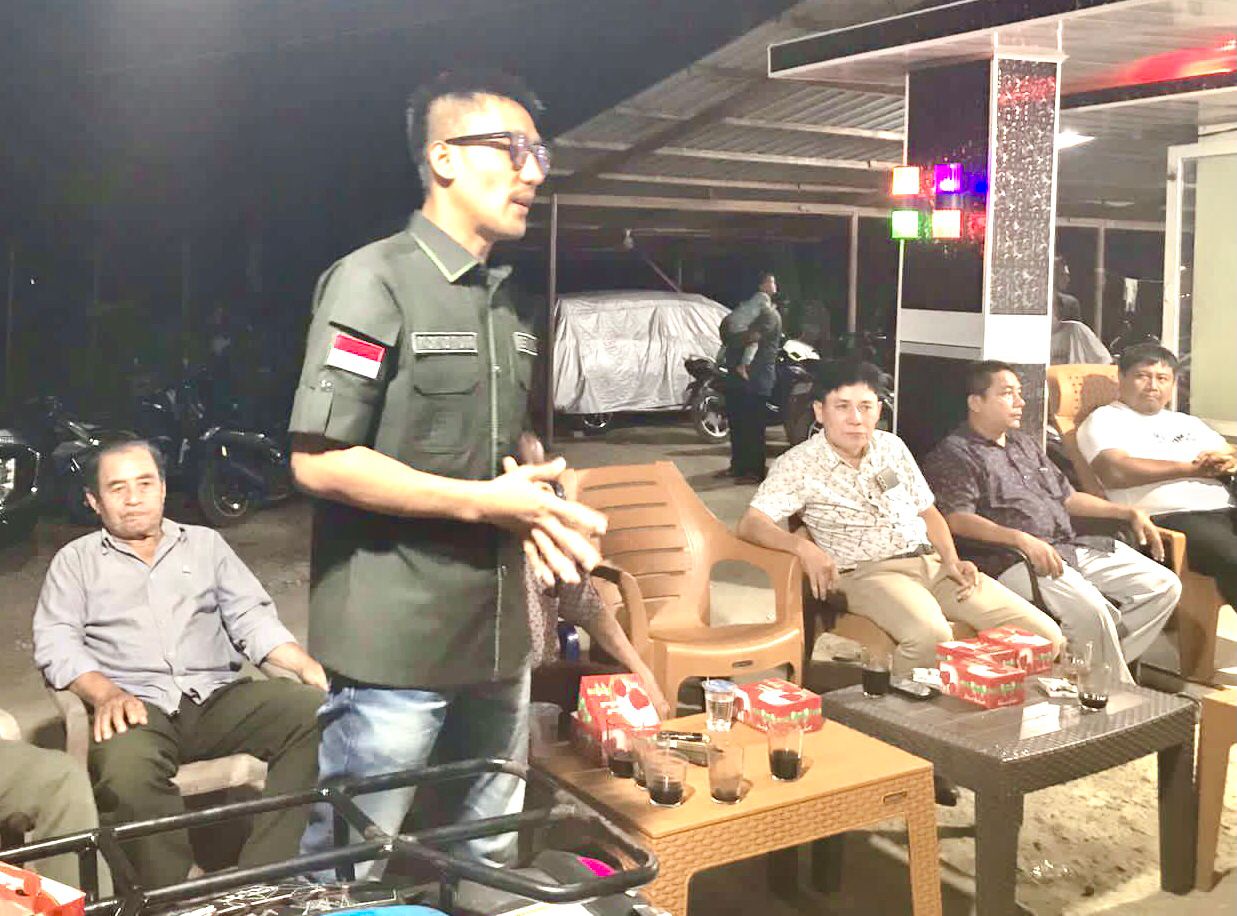 Caleg Gerindra Rachmad Wijaya Berdialog dengan Warga Air Manis Padang Selatan 2 Rachmad Wijaya di Air Manis Padang Selatan 1