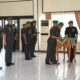 Danrem 032/Wirabraja, Brigjen TNI Rayen Obersyl memimpin serah terima jabatan (sertijab) terhadap tiga Dandim jajarannya. (Foto: Dok. Penrem)