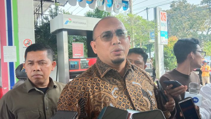 Anggota DPR RI Komisi VI yang juga Ketua DPD Partai Gerindra Sumbar, H Andre Rosiade. (Foto: Dok. Radarsumbar.com)