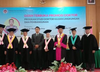 Sidang terbuka promosi gelar Doktor kepada Aipda Reszil Murtesiswara. (Foto: Dok. Muhammad Aidil)