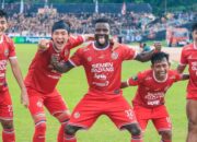 Tiga Laga Sisa, Semen Padang FC Coba Peruntungan dengan Pemain