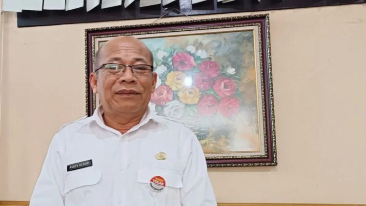 Gegara Longsor, TPA Regional Payakumbuh Ditutup Sementara 1 Kepala Dinas Lingkungan Hidup Sumbar Asben Hendri. (ANTARA/Miko Elfisha)