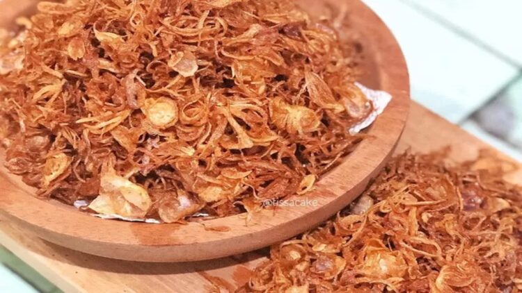 Taste Atlas Nobatkan Bawang Goreng jadi Kondimen Terenak di Dunia 1 Bawang goreng. (Foto: Instagram.com/@tissacake)