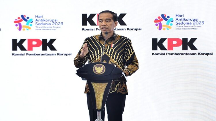 Presiden Jokowi Sebut Penggunaan Teknologi Dibutuhkan dalam Pemberantasan Korupsi 1 Presiden Joko Widodo (Jokowi) pada Puncak Peringatan Hari Antikorupsi Sedunia (Hakordia) 2023, yang digelar di Istora Senayan, Gelora Bung Karno, Jakarta, Selasa (12/12/2023). (Foto: BPMI Setpres)