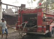 Rumah Warga Terbakar di Durian Kapeh, Damkar Agam Kerahkan Dua Armada