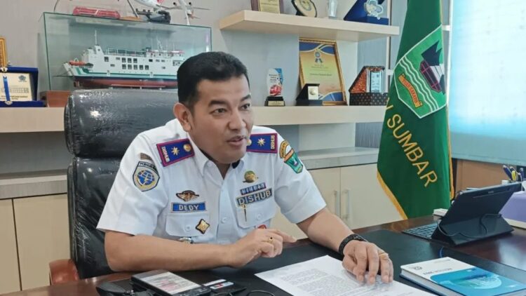 Kepala Dinas Perhubungan Sumbar, Dedy Diantolani. (ANTARA/Miko Elfisha)
