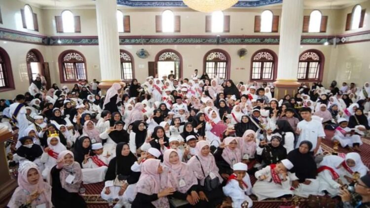 Tangkal perbuatan negatif, Pemkab Tanah Datar terus galakkan satu rumah satu hafiz (Antara/HO)