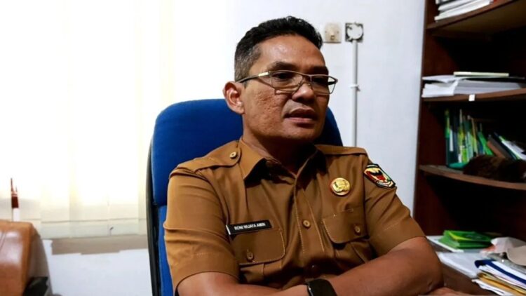 Pemkab Tanahdatar Targetkan Produksi Padi 306 Ribu Ton Tercapai Tahun Ini 1 Kepala Bidang Tanaman Pangan Dinas Pertanian Tanahdatar Roni Wijaya Amin (Antara/Etri Saputra)