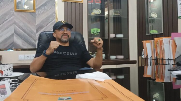 Kepala Dinas Pemuda dan Olahraga Sumbar Maifrizon. (ANTARA/Miko Elfisha)