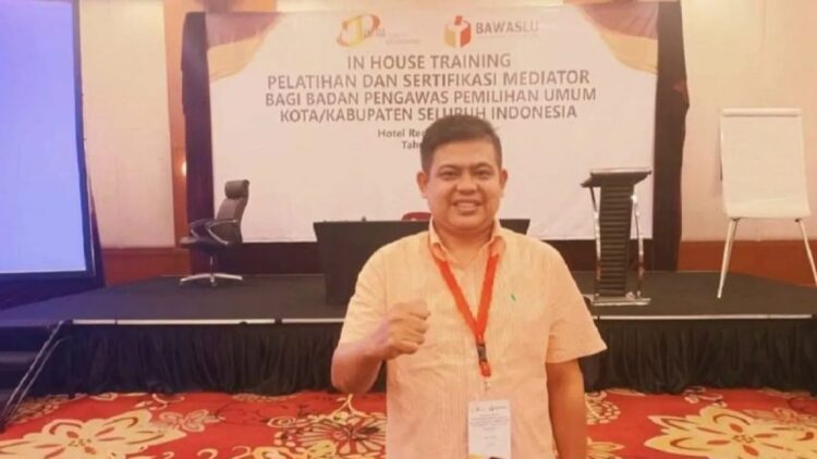 Bawaslu Dharmasraya Ingatkan Kampanye Harus Kantongi STTP, jika Tidak bakal Dibubarkan 1 Koordinator Divisi Hukum, Pencegahan, Partisipasi Masyarakat, dan Hubungan Masyarakat Bawaslu Kabupaten Dharmasraya, Alde Rado. (Antara/HO-Facebook Alde Rado)