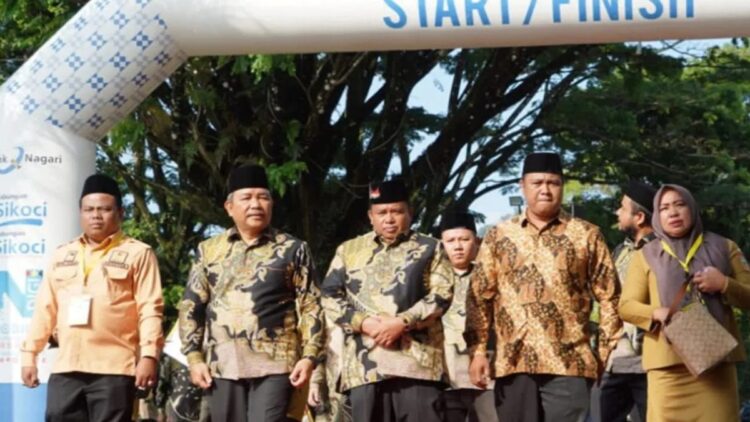 Penyambutan Khafilah MTQ asal Solok Selatan. Antara/Erik