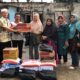 UPZ Semen Padang serahkan bantuan untuk dua unit rumah yang kebakaran. (dok. istimewa)