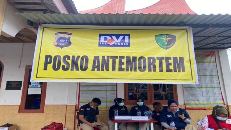 Posko Disaster Victim Indentification (DVI) Polda Sumbar diaktifkan di Batu Palano, Kabupaten Agam, Sumatera Barat untuk mempercepat proses identifikasi korban erupsi Gunung Marapi. (Foto: Dok. Polda Sumbar)