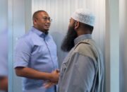 Empat Hari Tabligh Akbar di Sumbar, Andre Rosiade Sambut dan Dampingi Ustaz Syafiq Basalamah