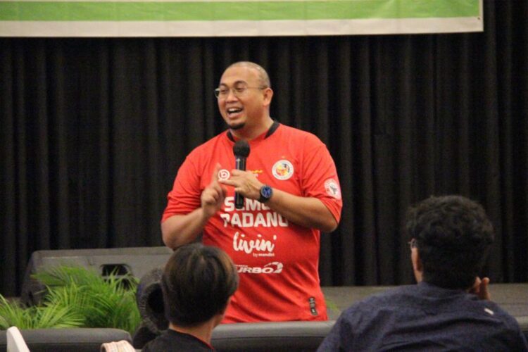 Penasehat Semen Padang FC, Andre Rosiade. (dok. Tim AR)