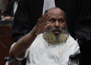 Eks Gubernur Papua Lukas Enembe Meninggal Dunia
