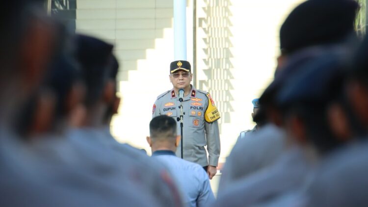 Wakapolda Sumbar Pimpin Apel Perdana, Ini Pesan yang Disampaikan 1 Apel perdana Wakapolda Sumbar. (dok. Bid Humas)