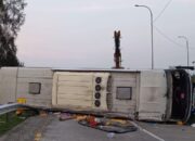 Bus PO Handoyo Terguling di Tol Cipali, 12 Orang Meninggal