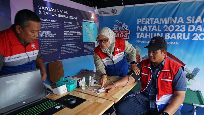 Simak! Ini Lokasi Posko Medis Gratis Pertamina Sumbagut Selama Nataru 1 Posko medis gratis Pertamina didirikan selama masa Natal 2023 dan Tahun Baru 2024. (Foto: Dok. Pertamina Patra Niaga Sumbagut)