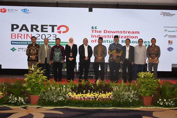 Bukti Keseriusan Pemprov Sumbar Kembangkan Industri Halal di Indonesia, Kerjasama dengan KDEKS, BRIN hingga PT XREI 1 Kerjasama Pemprov Sumbar dengan berbagai pihak untuk pengembangan industri halal. (Foto: Dok. Adpim)