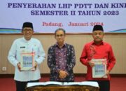 Padang Terima LHP PDTT 2023 dari BPK, Wali Kota Minta Kepala OPD lakukan Ini