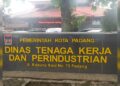 Ilustrasi Kantor Dinas Tenaga Kerja dan Perindustrian (Disnakerin) Padang. (Foto: Dok. Diskominfo Padang)